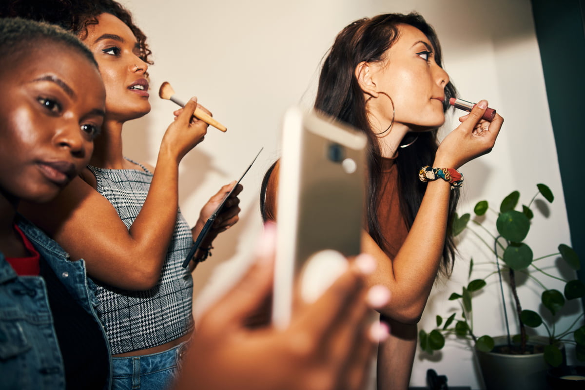 Girls Getting Ready for Galentine's Day Girls Night Out